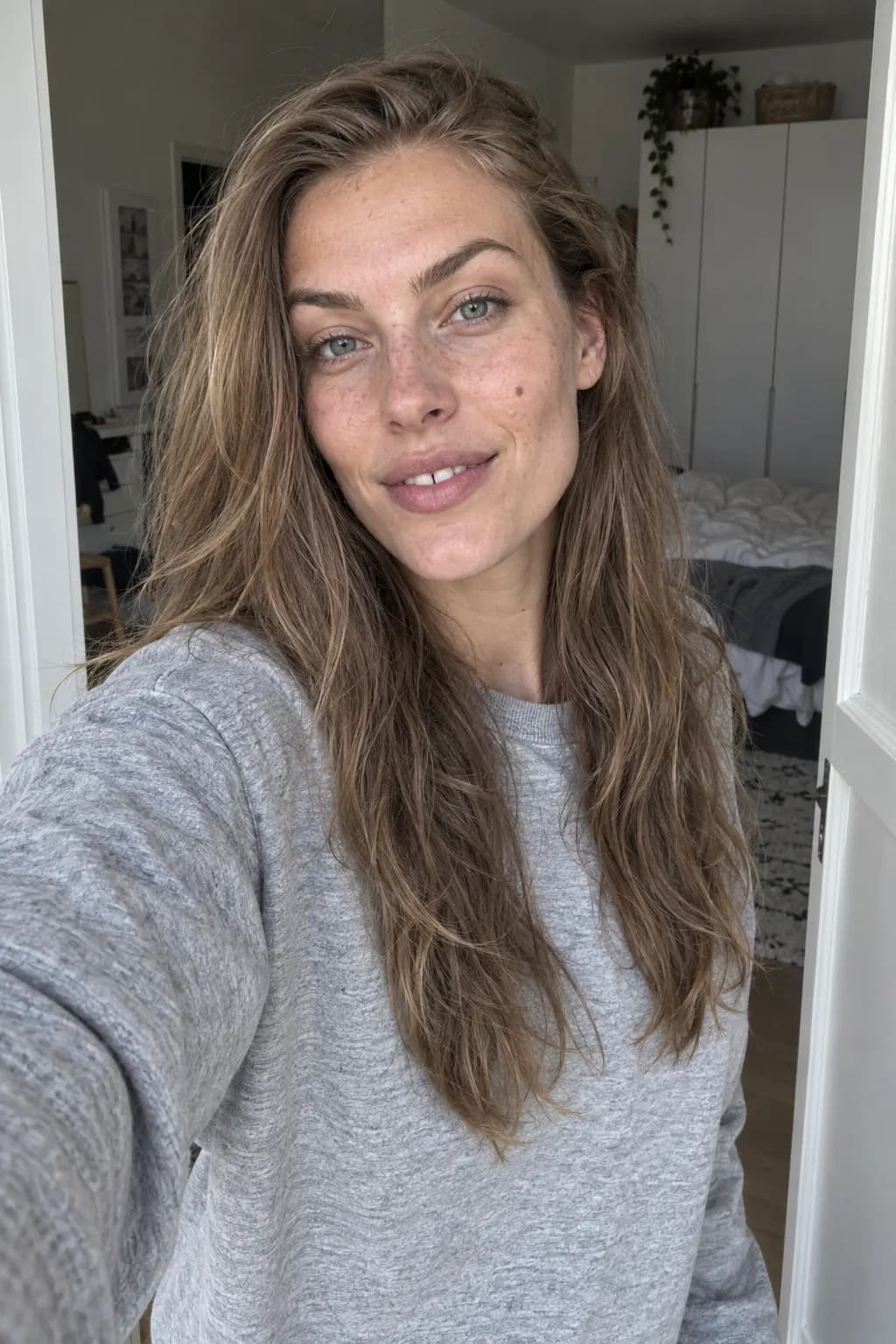 The selfie this pack was made from