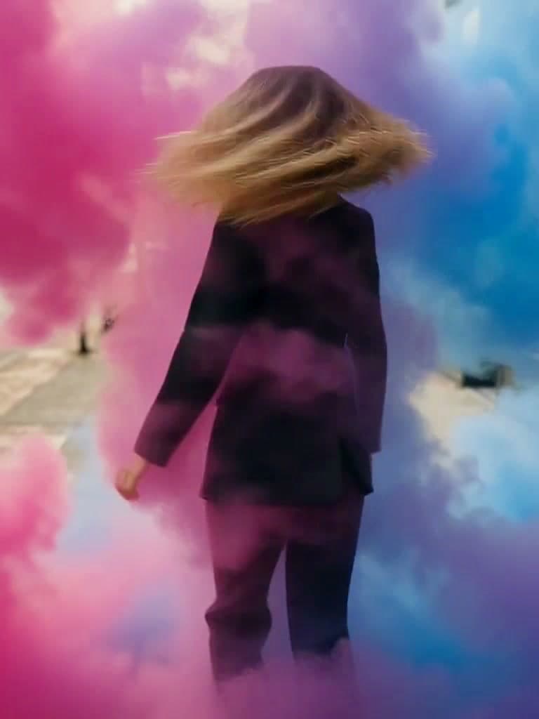 Smoke Bomb Reveal AI Video Generator preview